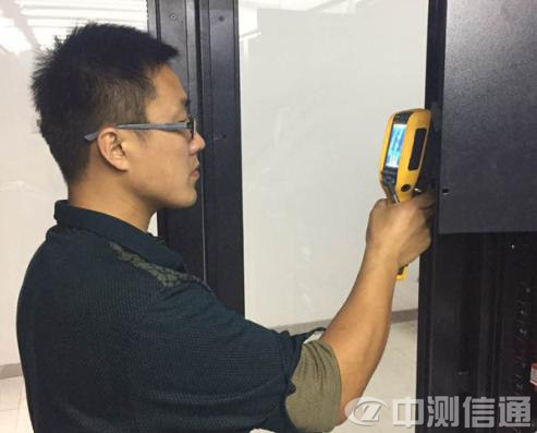 ��ͨ���d�W(w��ng)�Ŕ�(sh��)��(j��)�����(y��n)�C�yԇ