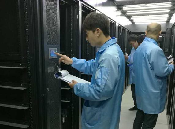 ���K��ͨ�Ї��Ƅ�(d��ng)��(sh��)��(j��)�����(y��n)�C�yԇ�(xi��ng)Ŀ